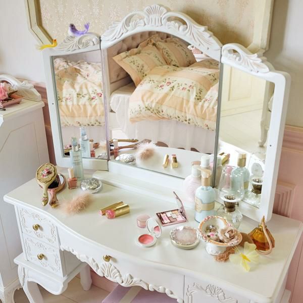 ポイント10倍♪～2/9 AM10:00まで】【直送】ドレッサー＆スツール(三面