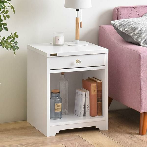 リンホーリン♡リボン木製ナイトテーブル レア イマン 姫家具 週末セール中 リンホーリン Lynn Hollyn – camori ヴィンテージ家具・北欧インテリア サイドテーブル・ナイトテーブル・ローテーブル