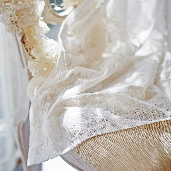 オーナメント柄レースカーテン（ナチュラルホワイト・幅１５０ｃｍ×丈２４０～２６０ｃｍ・２枚組） オーダーレースカーテン 画像1