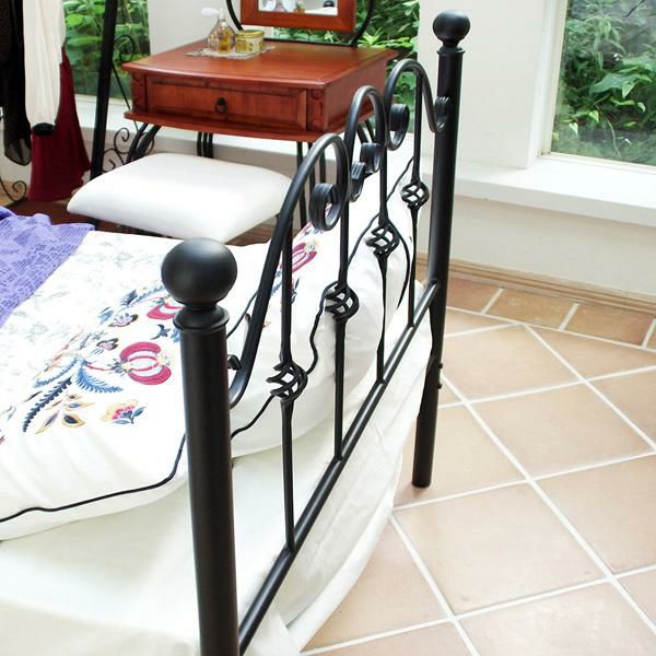 直送】プリンセスアイアンベッド(本体のみ・シングル)｜かわいいお姫様