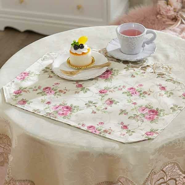 ローズ柄はっ水ランチョンマット(アイボリー)【ラッピング対応可能