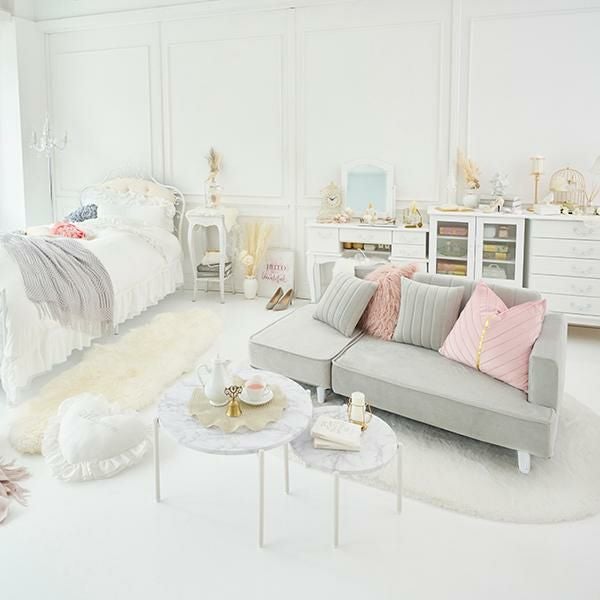 くすみダスティカラーのコンパクトカウチソファー／ベロア 2人掛けソファ― 画像19