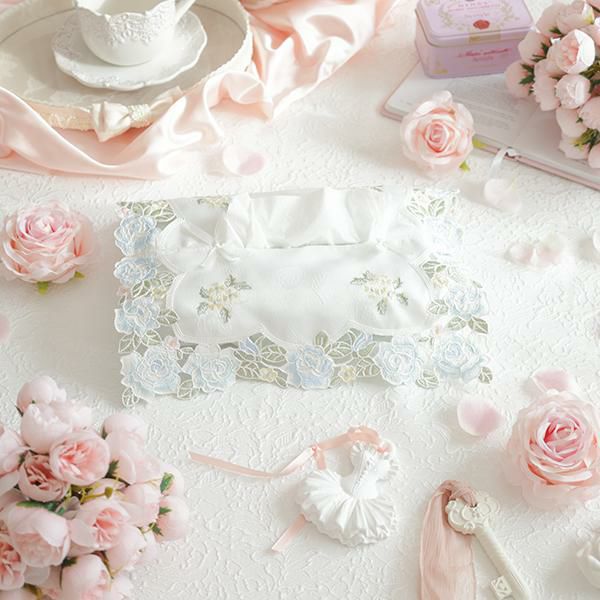 エンブロイダリーティッシュケースカバー(ローズ)【ラッピング対応可能